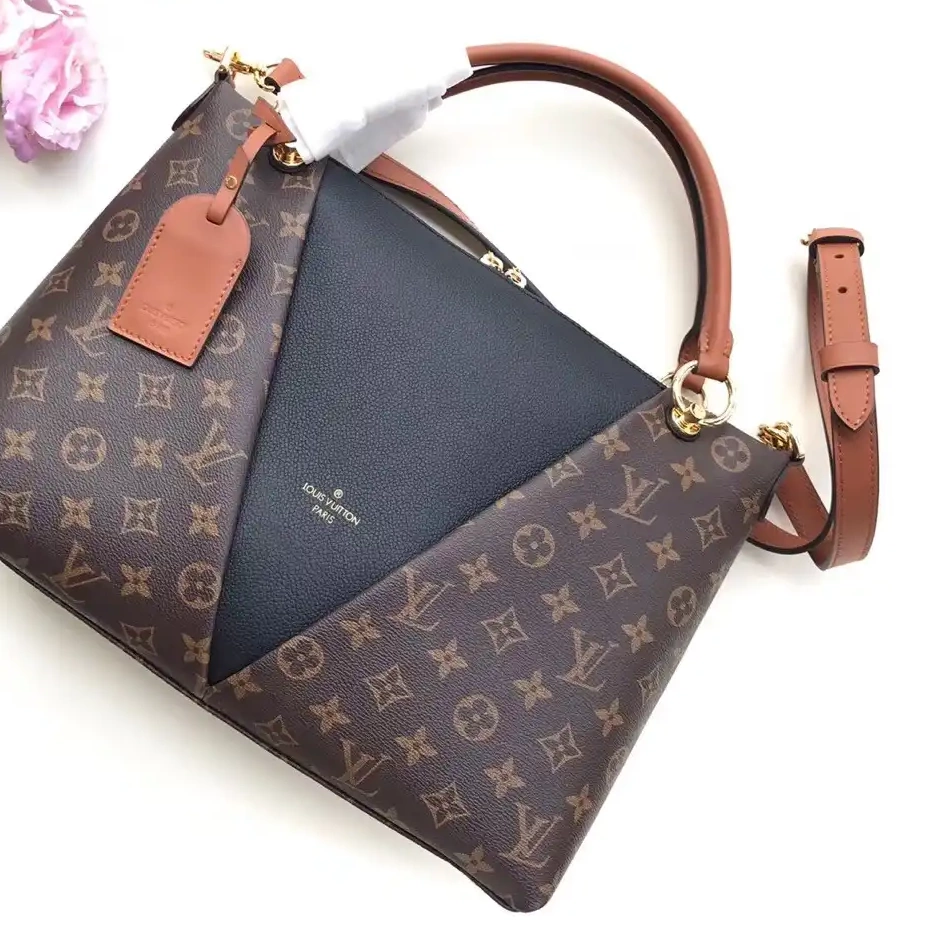 Vuitton V MM TOTE Louis 0313