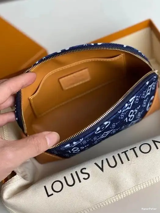 LOUIS POUCH SINCE PM VUITTON 1854 COSMETIC 0317