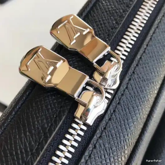 OUTDOOR Vuitton PM Louis MESSENGER 0310