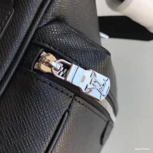 OUTDOOR Vuitton PM Louis MESSENGER 0310