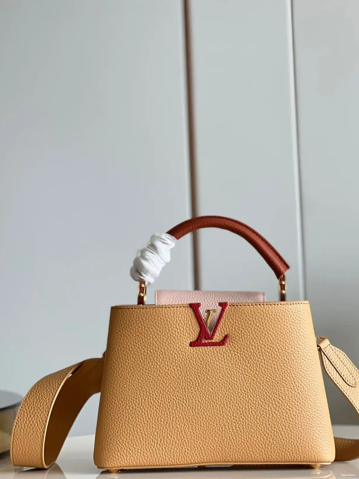 BB LOUIS VUITTON CAPUCINES 0309