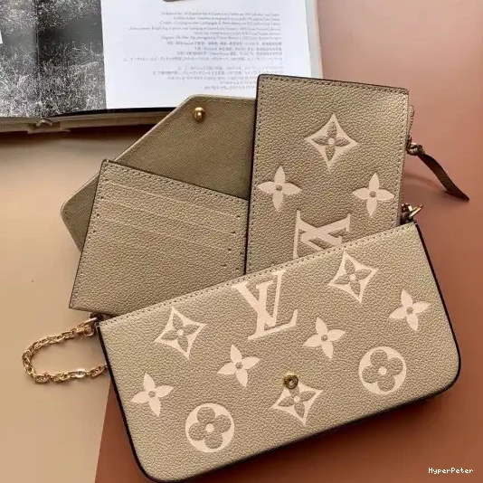 POCHETTE VUITTON LOUIS FÉLICIE 0313