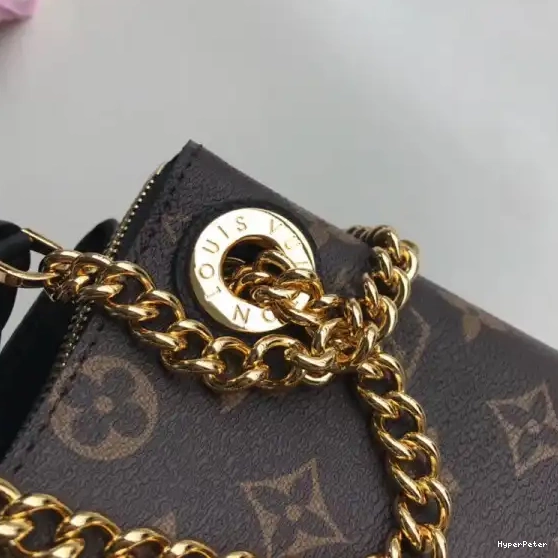 BB Vuitton SURENE Louis 0317