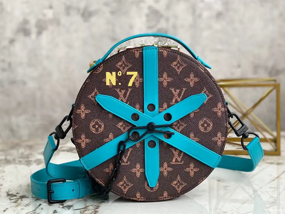 LOUIS VUITTON BOX WHEEL 0314