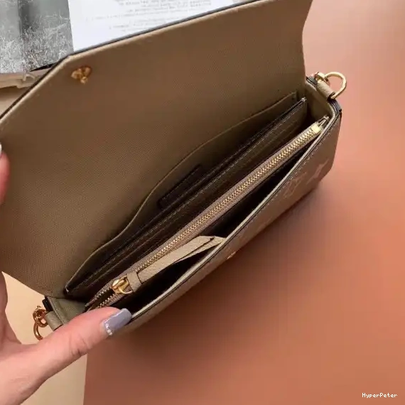 POCHETTE VUITTON LOUIS FÉLICIE 0313